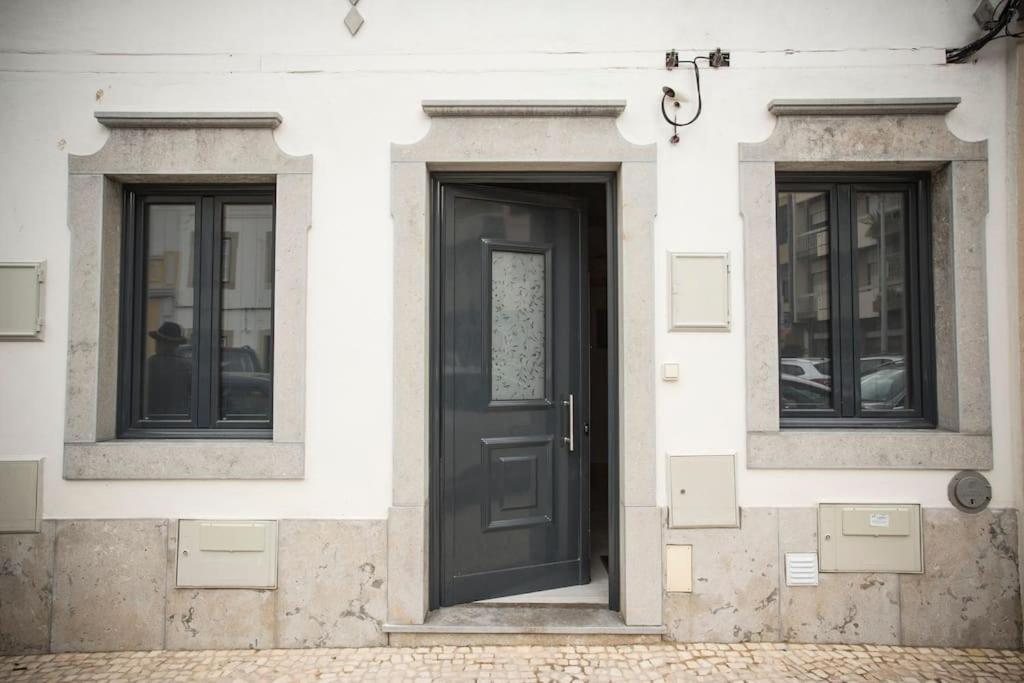 Typical House Faro Downtown Private Entrance Villa Dış mekan fotoğraf